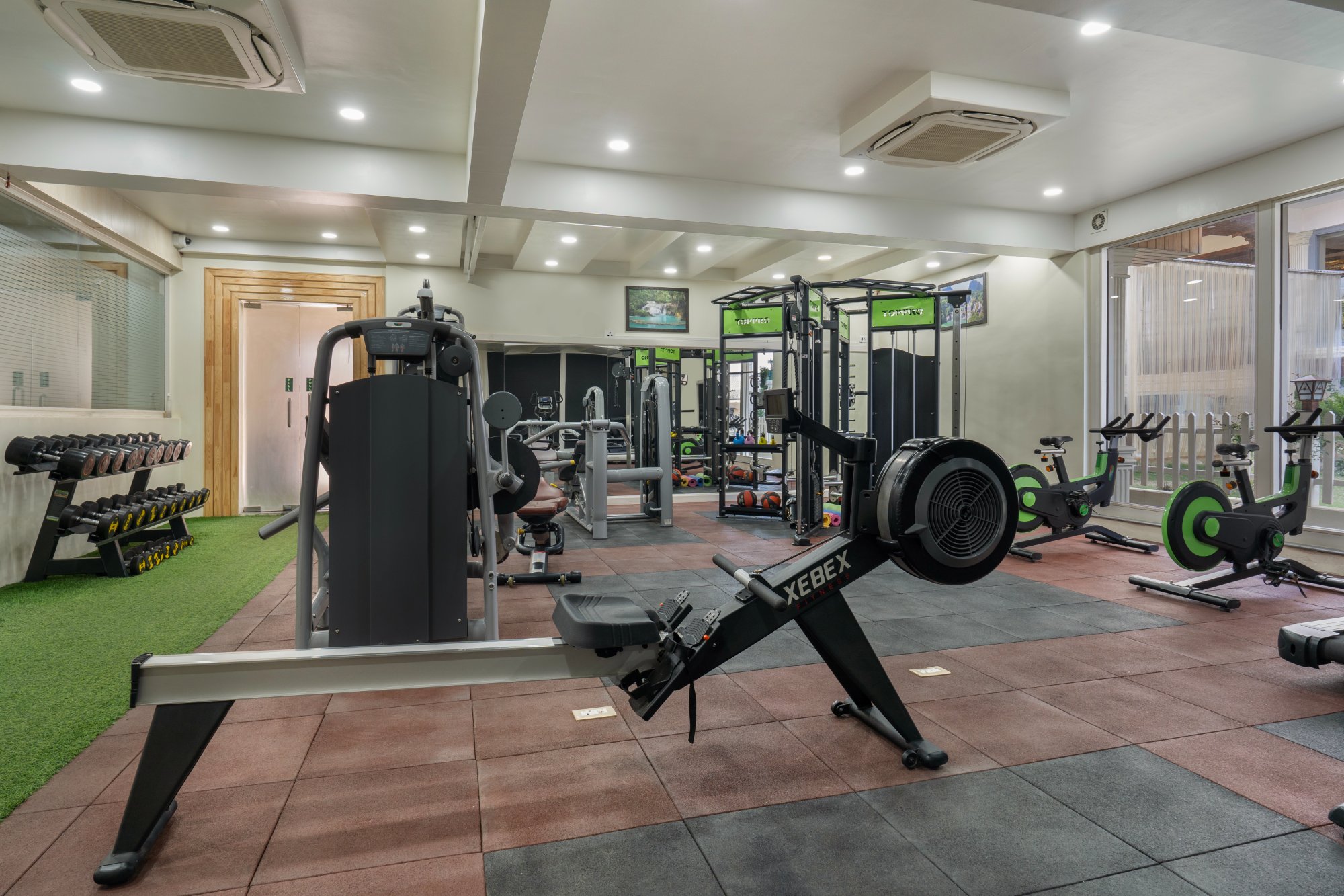Heated Swimming Pool and Gym at Best Hotel in Srinagar - Arco Hotels